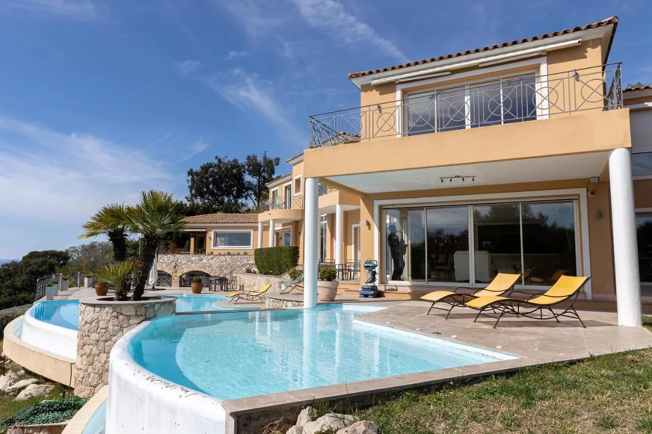 Villa The View Βιλφράνς-συρ-Μερ 0*,